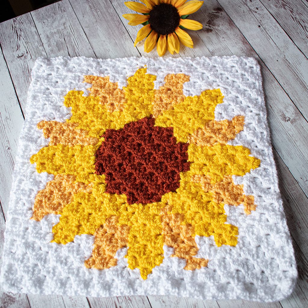 Free Crochet Sunflower Patterns: 30 Easy & Stunning Designs