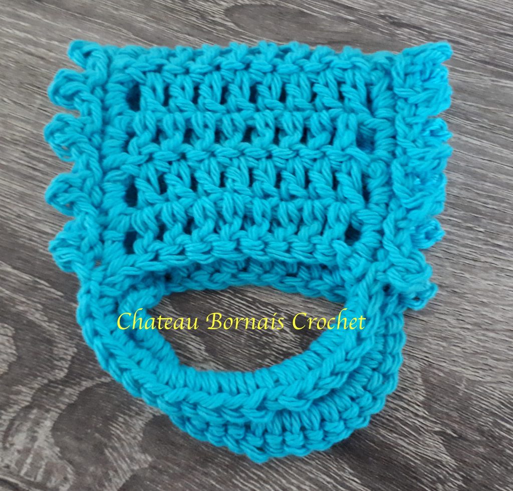 Free Crochet Towel Holder Pattern- No Button, No Sew!