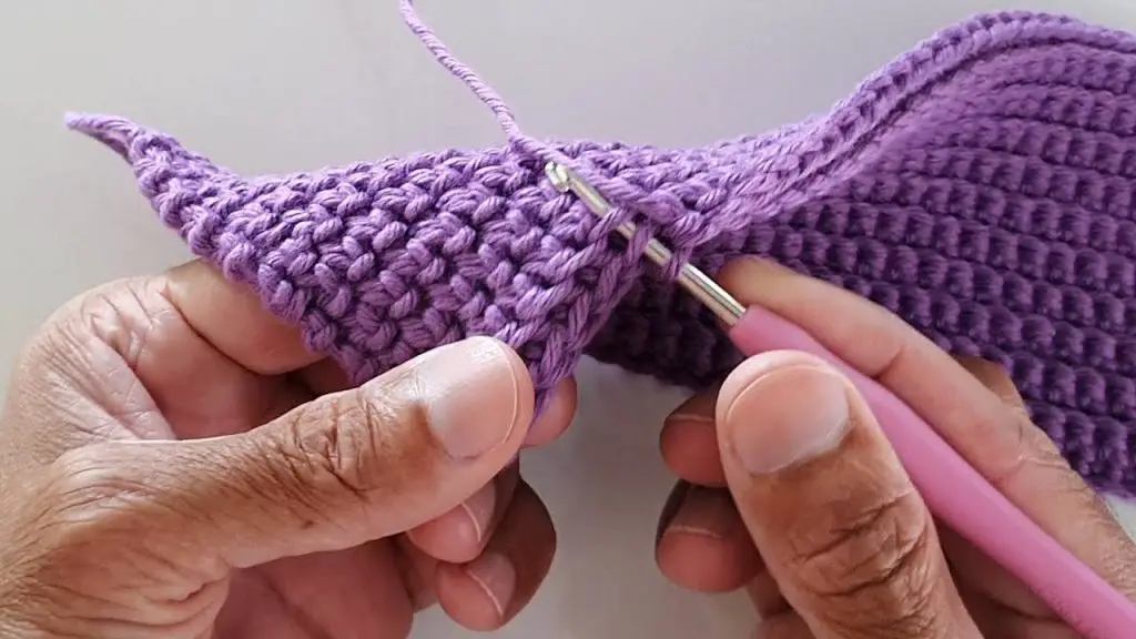 How to Crochet a Relief Stitch Pattern: Raised Crochet