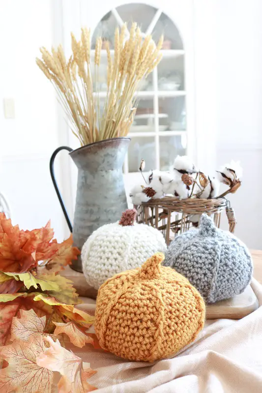 Little Rustic Pumpkin Crochet Pattern- A Perfect Fall and Halloween Decoration
