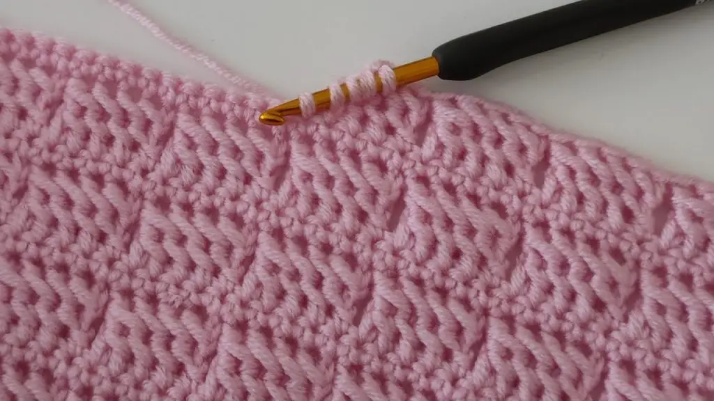 Easy Crochet Stitch Pattern with A Simple And Beautiful Design