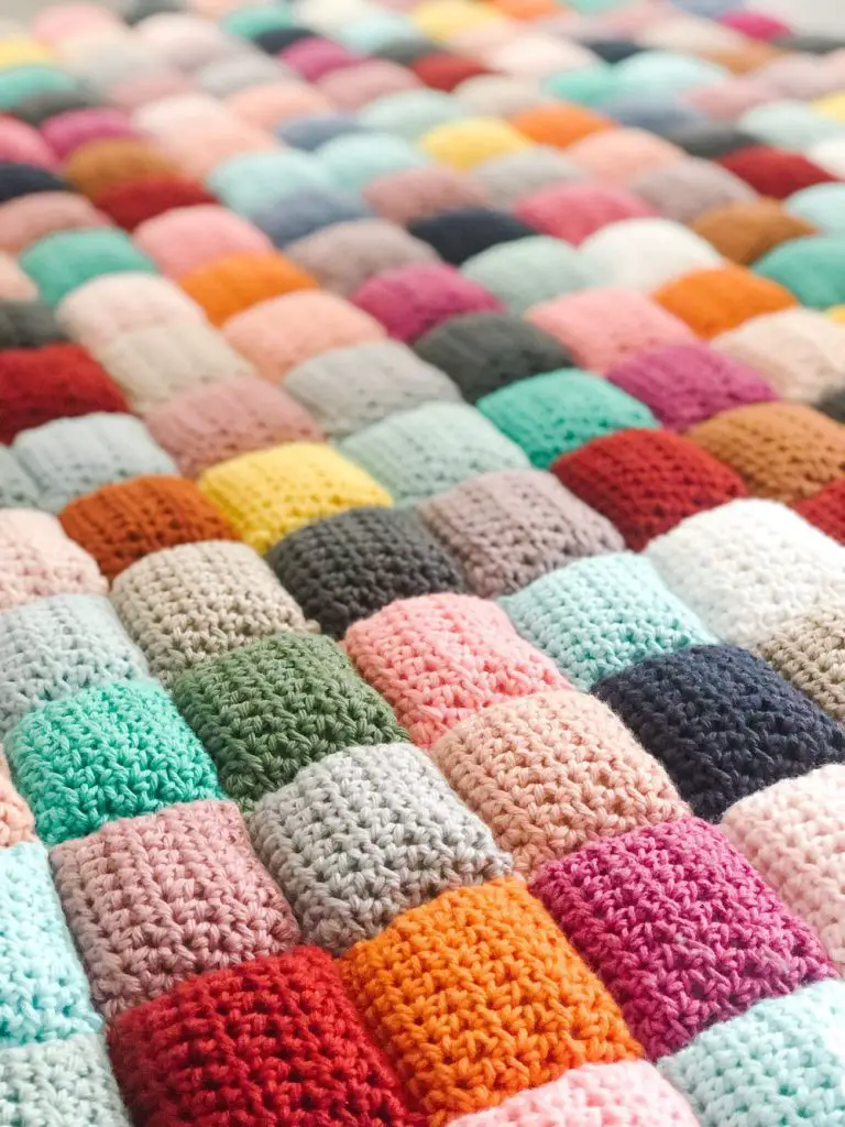 Crochet Puff Quilt: Happy-Scrappy Crochet Projects
