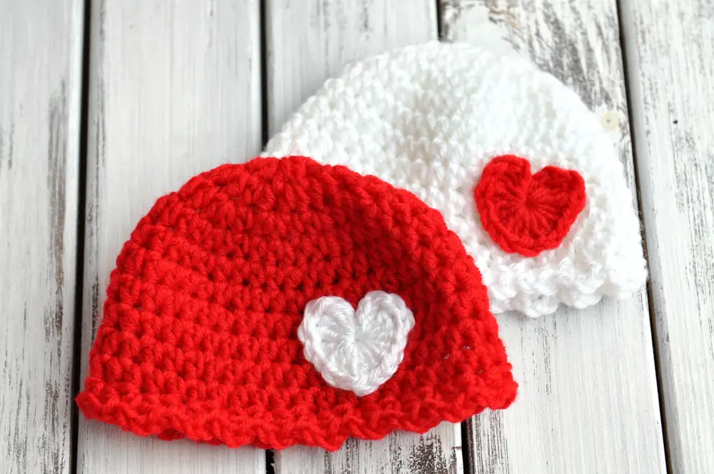 Crochet Baby Hat Free Pattern With A Little Heart