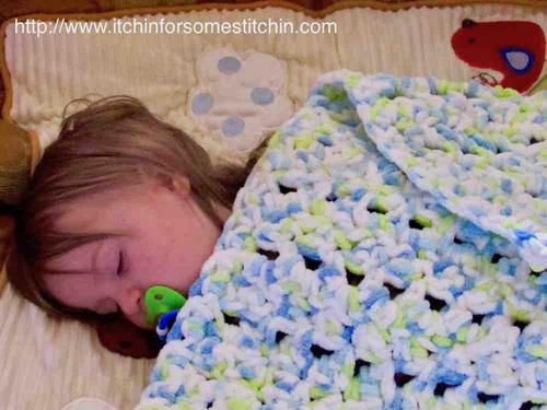 Super Bulky Baby Blanket Using Bernat Baby Blanket Yarn