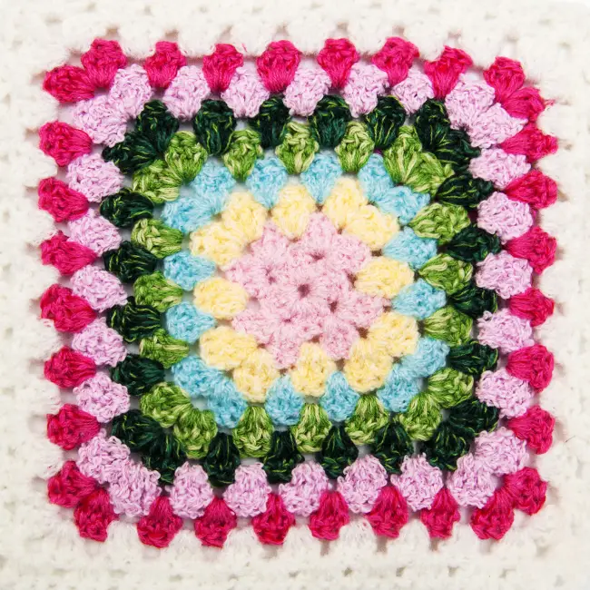 Multicolor Granny Square Free Crochet Pattern