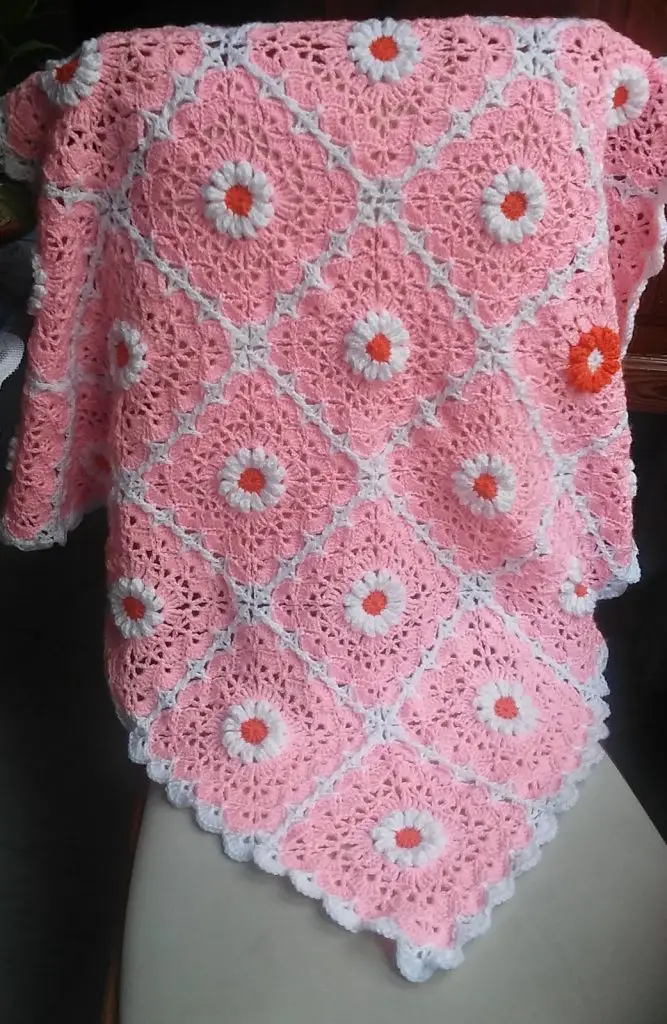 Loveliest Pink Daisy Baby Blanket
