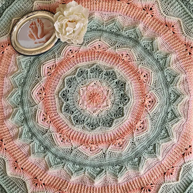 1 Free Crochet Mandala Baby Blanket Pattern Easy & Fast