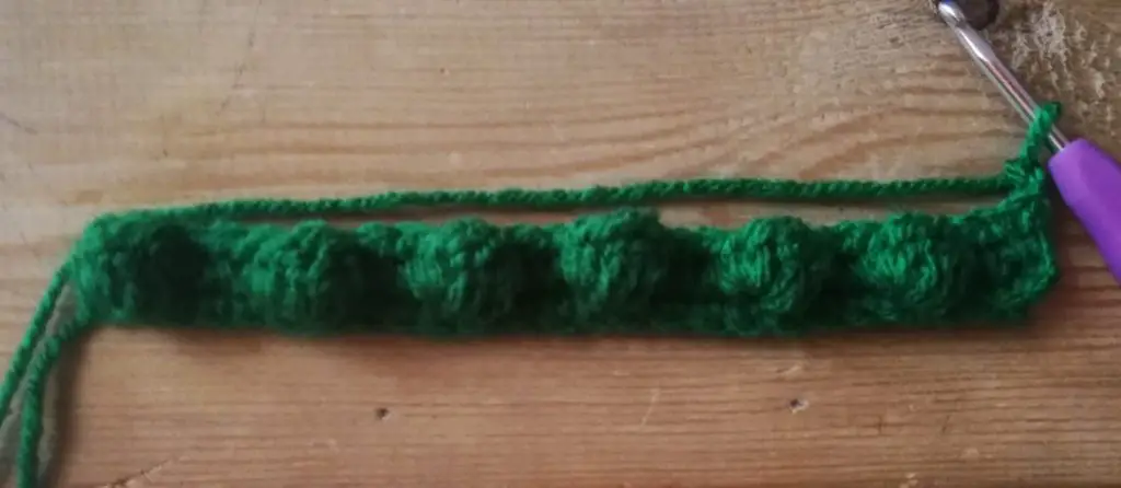 Crochet bobble stitch photo turorial