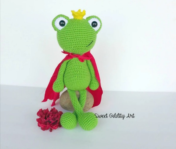 Crocheted Frog Amigurumi Pattern